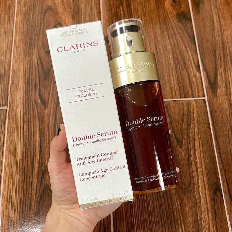 Clarins Essential Care Double Serum 100 ml Clarins Essential Care Double Serum 100 ml